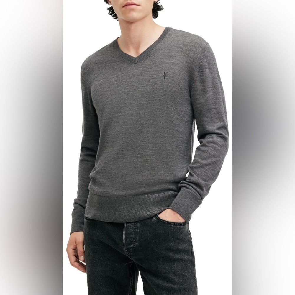 Allsaints Men’s Merino Wool Tan V Neck Sweater Size M Minimalist Quiet Luxury